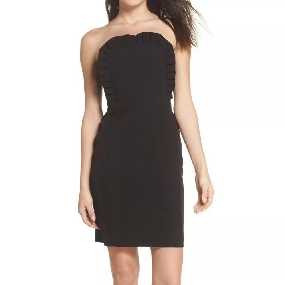 CLOVER & SLOANE STRAPLESS RUFFLE NECKLINE DRESS
